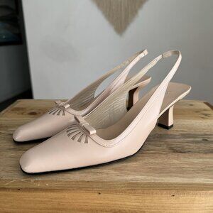 Vintage Via Spiga Box Leather Pink Light Beige Pointy Toe Slingback Kitten Heel